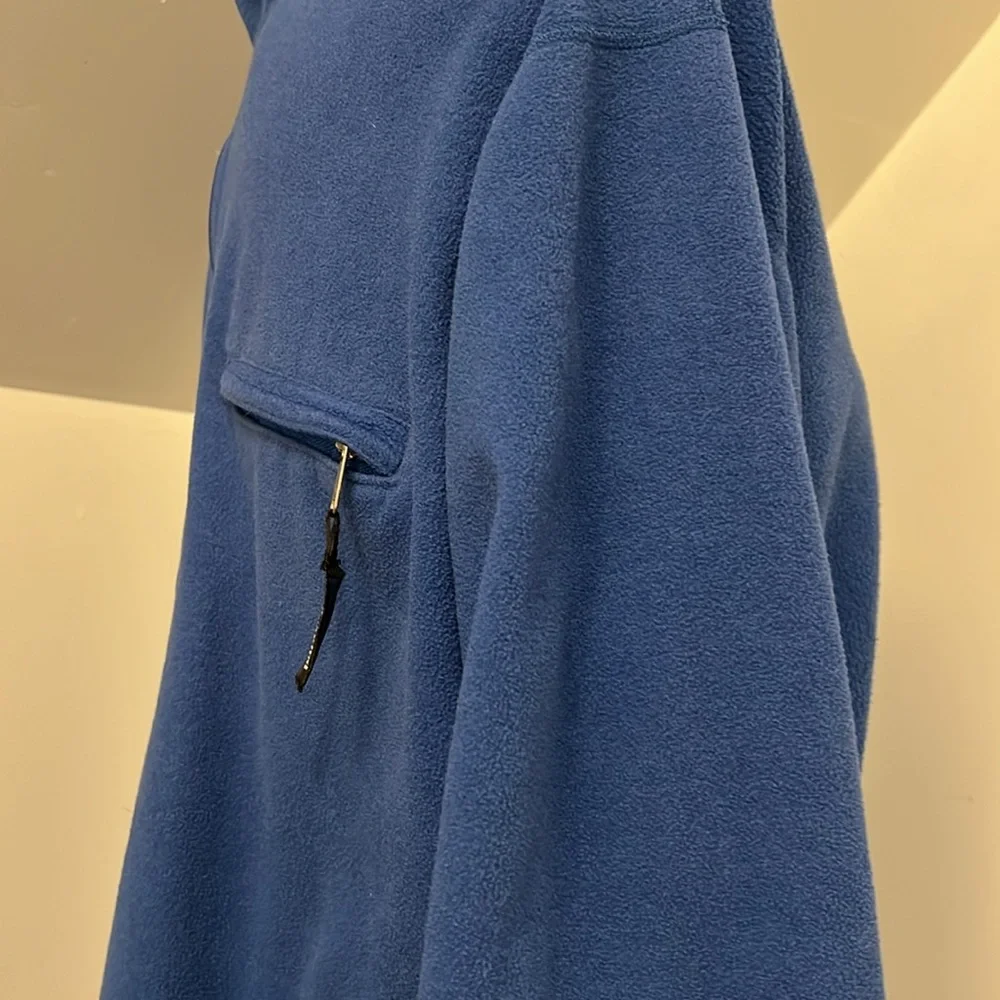 Patagonia boys large blue long sleeve fleece Shirt